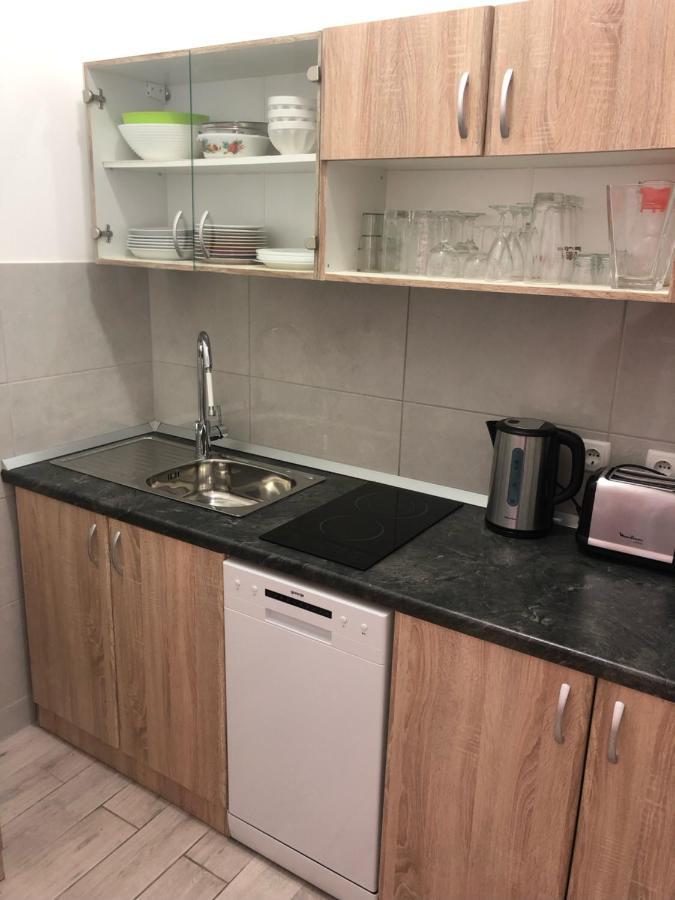 Апартаменты Apartman Tijana Макарска Экстерьер фото